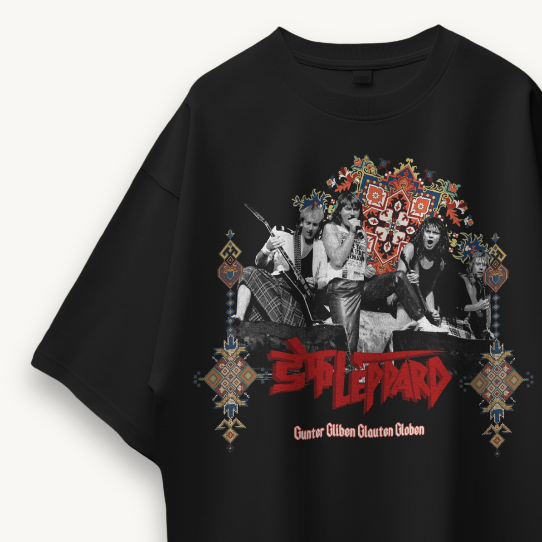 Def Leppard Gunter Glieben Glauchen Globen Band India '26 Black Oversized Tee