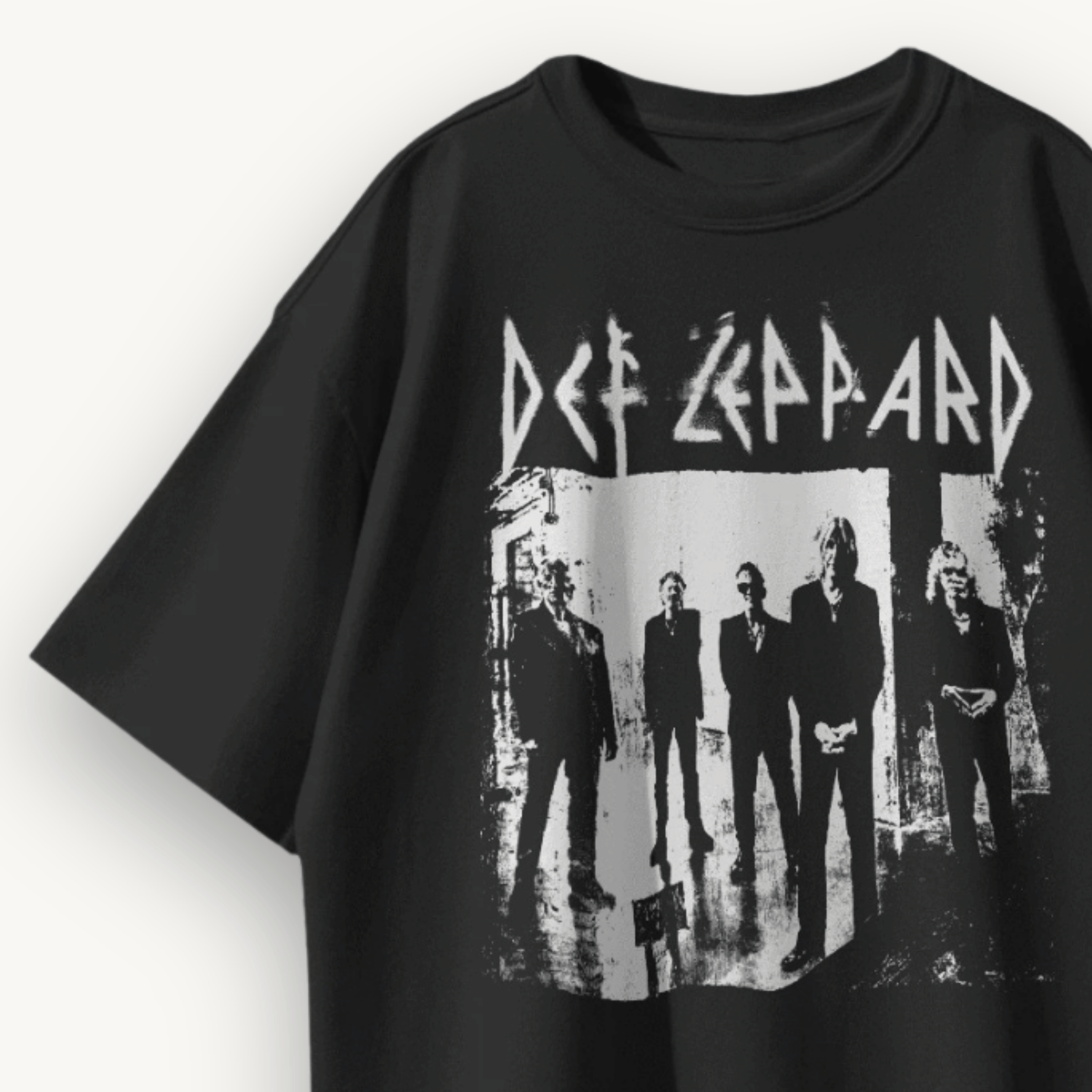 Def Leppard Symphony Black Oversized Tee