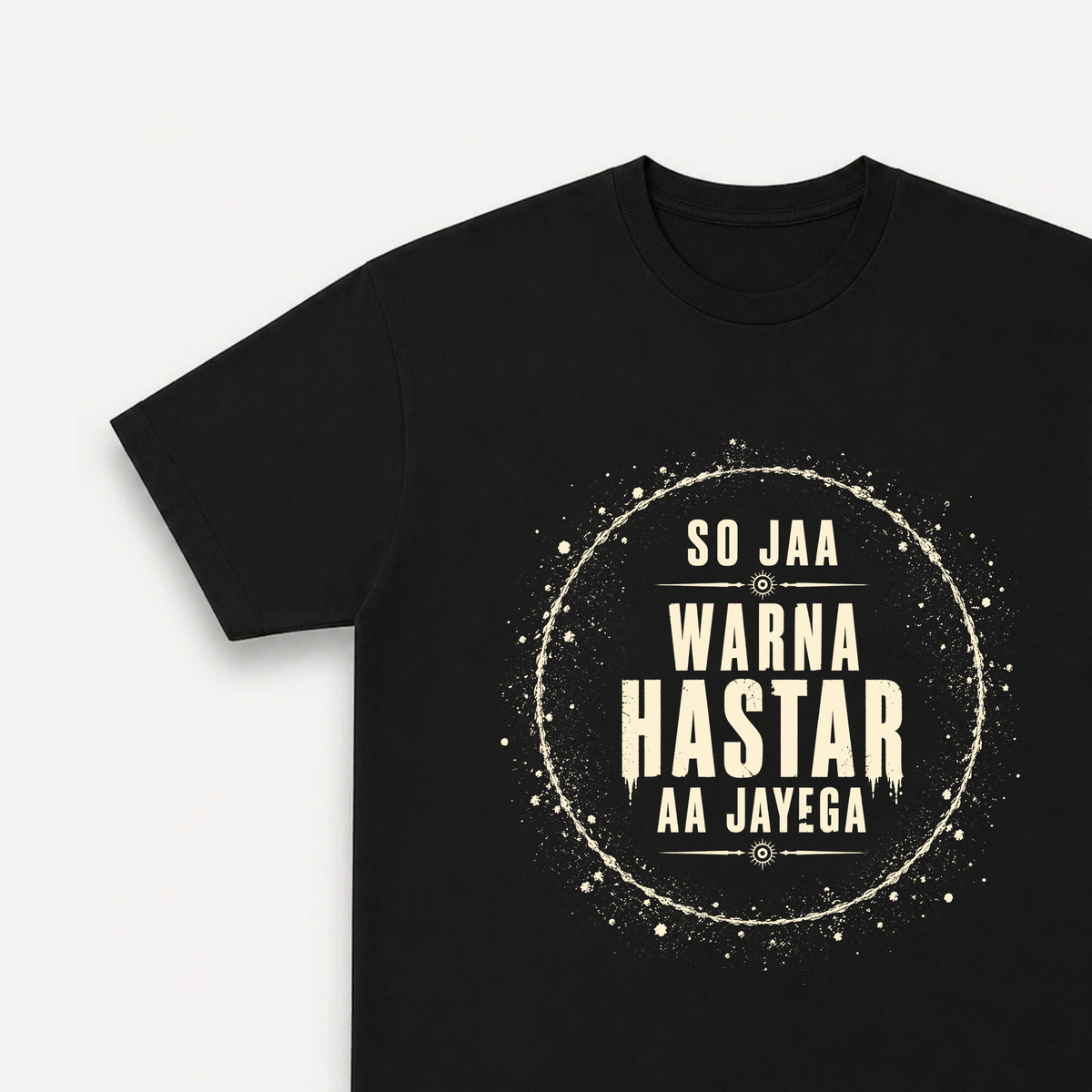 Tumbbad So Ja Warna Hastar Aa Jayega Black Regular Tee close-up